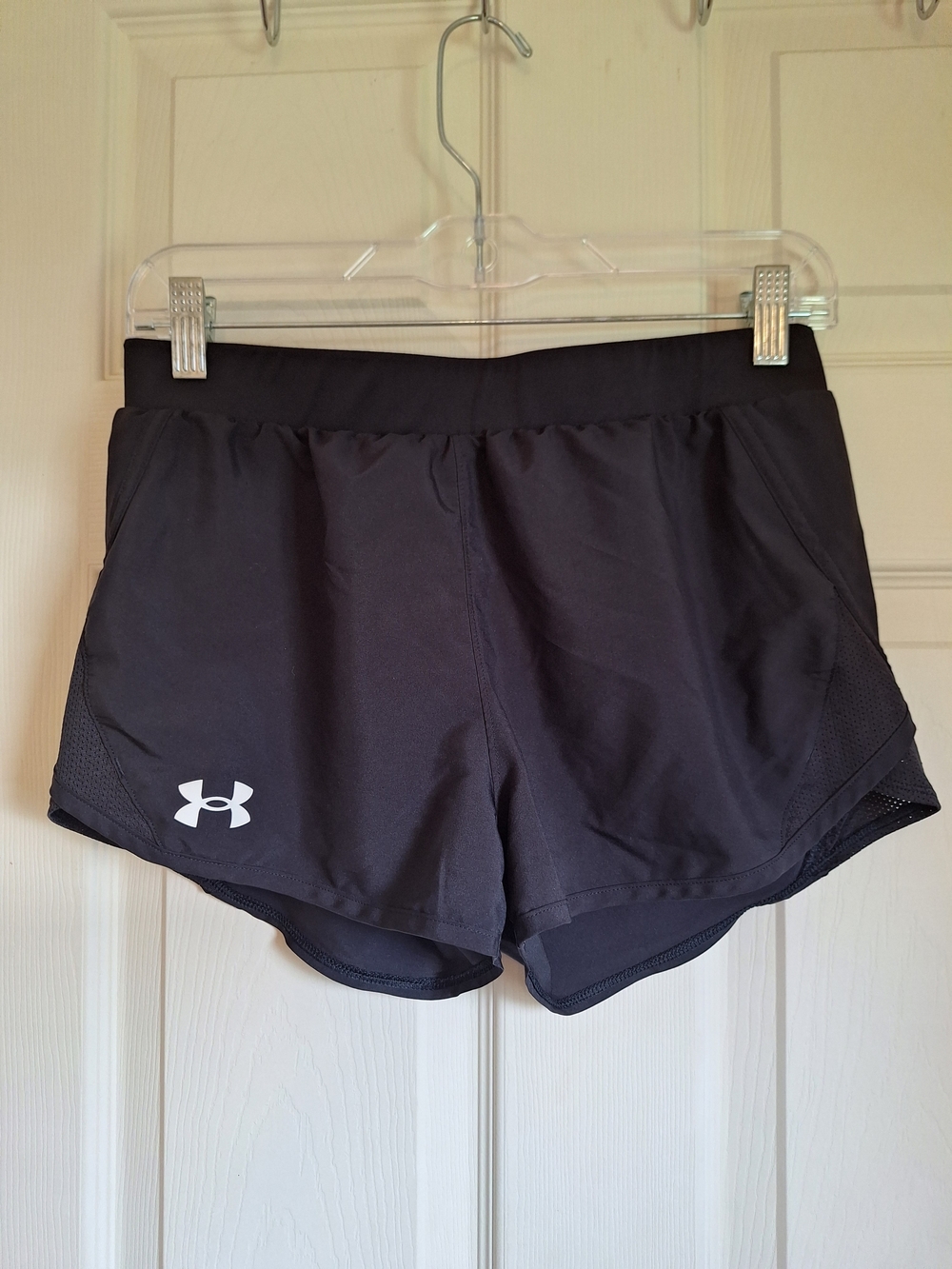 Under Armour Girl's Athletic Shorts Size Large